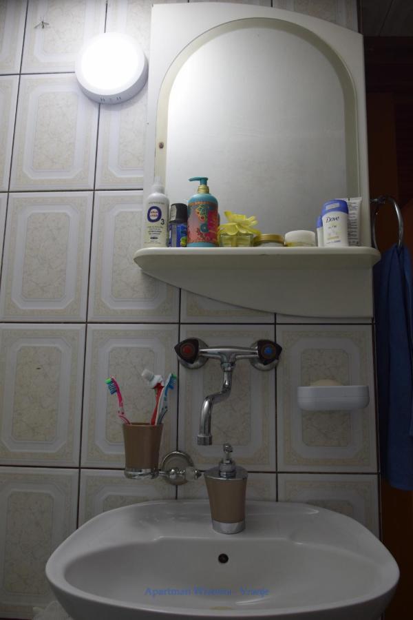 Apartman Wisteria ヴラニェ エクステリア 写真